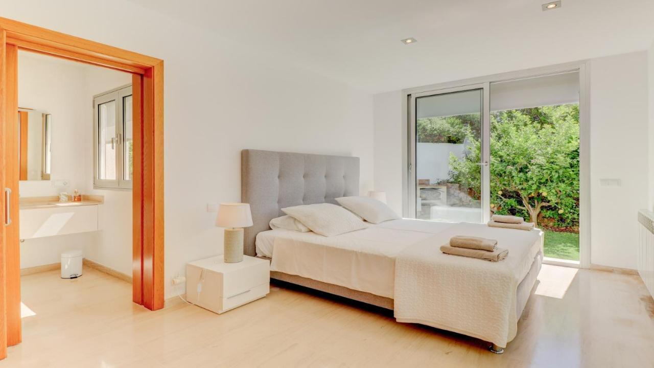 Vista Villa *